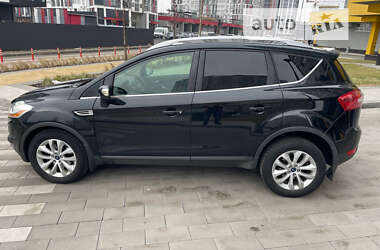 Внедорожник / Кроссовер Ford Kuga 2012 в Киеве