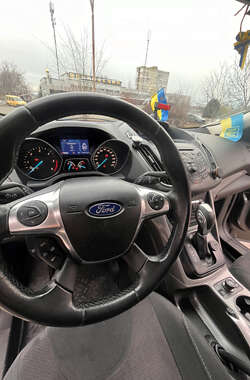 Внедорожник / Кроссовер Ford Kuga 2013 в Южноукраинске