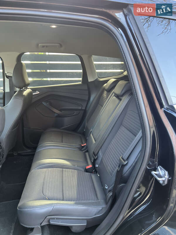 Внедорожник / Кроссовер Ford Kuga 2017 в Коломые