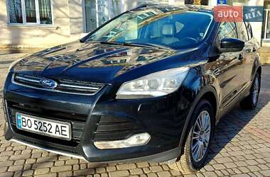 Внедорожник / Кроссовер Ford Kuga 2013 в 