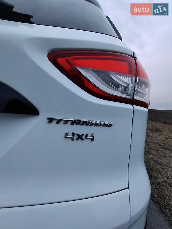 Внедорожник / Кроссовер Ford Kuga 2013 в Шептицькому