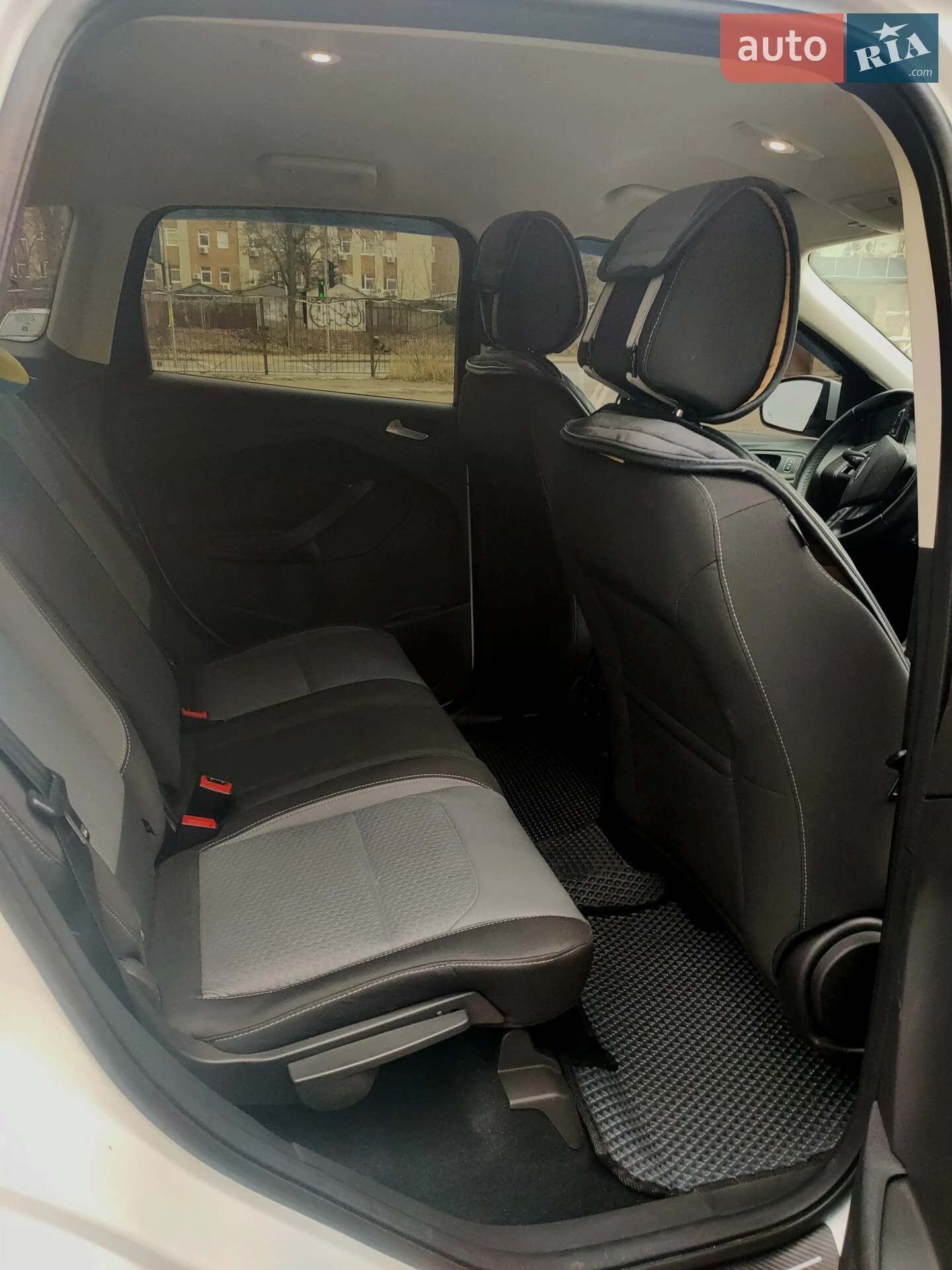 2016 Ford Kuga - мініатюра 13