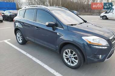 Внедорожник / Кроссовер Ford Kuga 2012 в Киеве