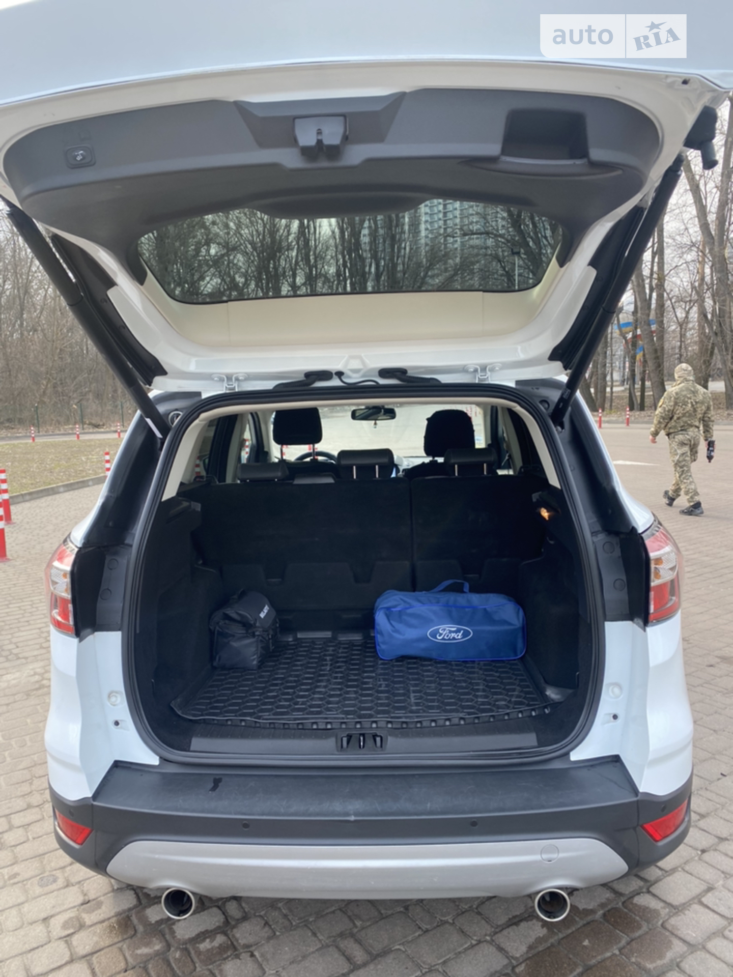 2016 Ford Kuga - мініатюра 20