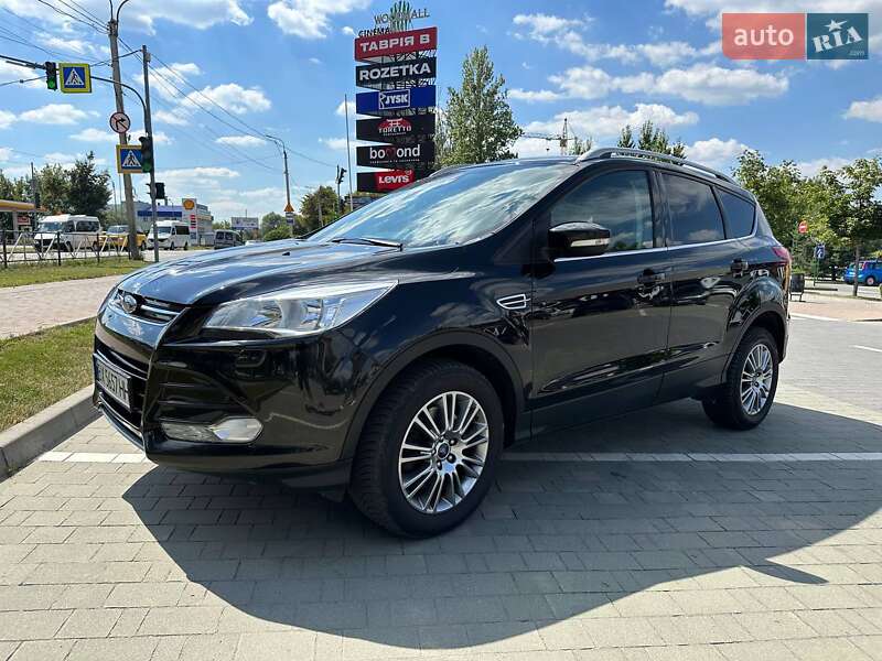 Внедорожник / Кроссовер Ford Kuga 2014 в 
