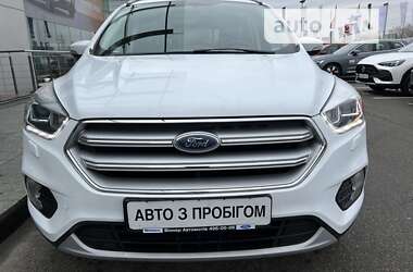 Внедорожник / Кроссовер Ford Kuga 2018 в Киеве