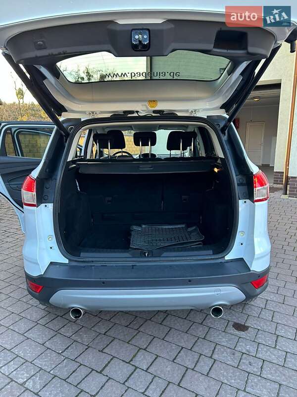 Внедорожник / Кроссовер Ford Kuga 2013 в Бродах фото 24 Внедорожник / Кроссовер Ford Kuga 2013 в Бродах