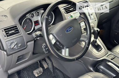 Внедорожник / Кроссовер Ford Kuga 2012 в Кривом Роге