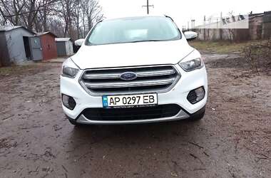 Внедорожник / Кроссовер Ford Kuga 2016 в Запорожье