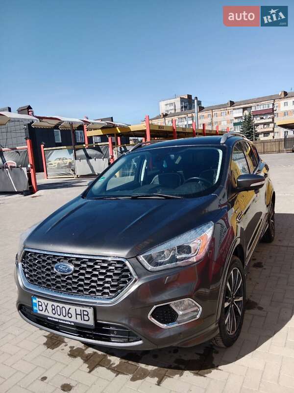 Ford Kuga 2016