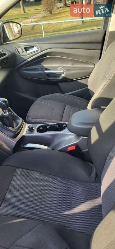 Внедорожник / Кроссовер Ford Kuga 2013 в Киеве