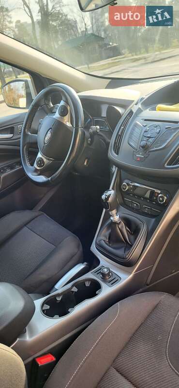 Внедорожник / Кроссовер Ford Kuga 2013 в Киеве