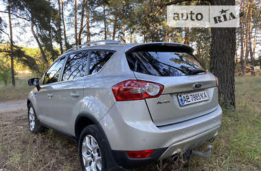 Внедорожник / Кроссовер Ford Kuga 2009 в Новомосковске