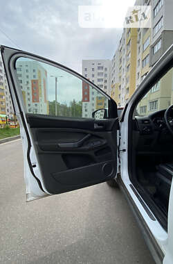 Позашляховик / Кросовер Ford Kuga 2011 в Харкові