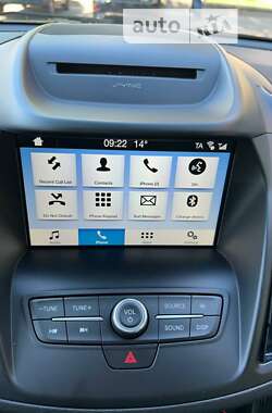 Внедорожник / Кроссовер Ford Kuga 2017 в Ирпене
