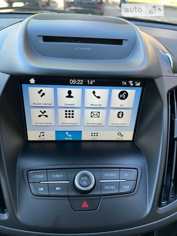 Внедорожник / Кроссовер Ford Kuga 2017 в Ирпене