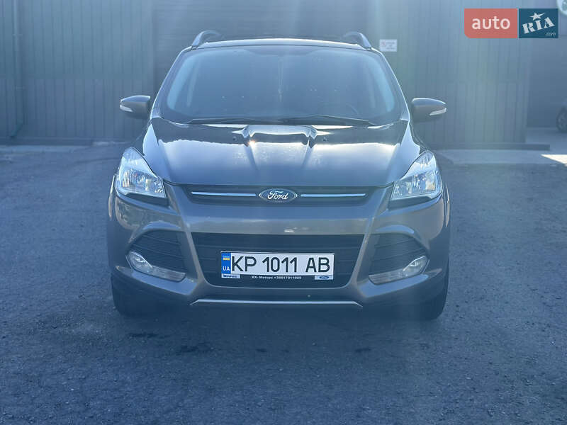Внедорожник / Кроссовер Ford Kuga 2013 в Запорожье