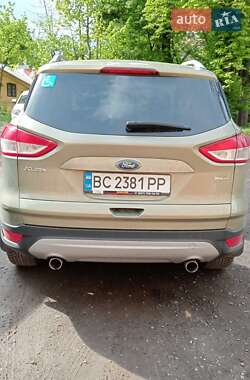 Внедорожник / Кроссовер Ford Kuga 2013 в Львове