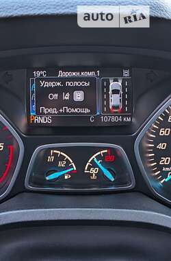 Внедорожник / Кроссовер Ford Kuga 2015 в Тернополе