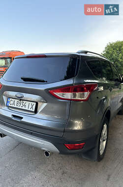 Внедорожник / Кроссовер Ford Kuga 2013 в Черкассах