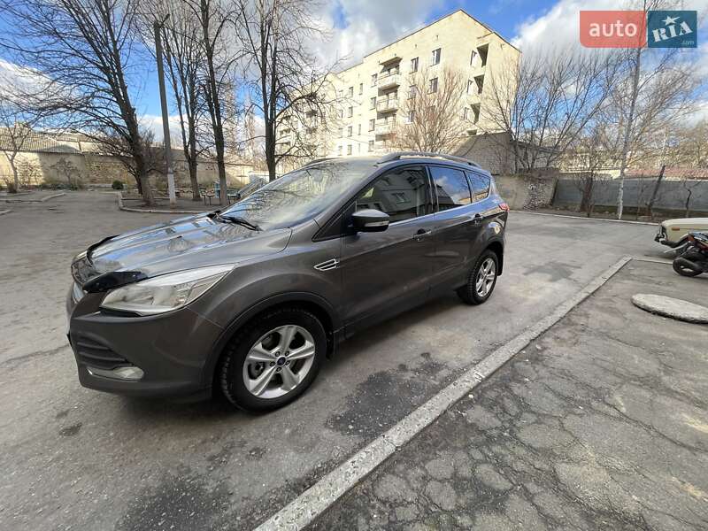 Позашляховик / Кросовер Ford Kuga 2013 в Дрогобичі