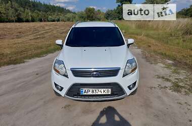 Внедорожник / Кроссовер Ford Kuga 2012 в Краснограде