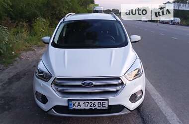 Внедорожник / Кроссовер Ford Kuga 2019 в Днепре