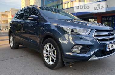 Позашляховик / Кросовер Ford Kuga 2019 в Львові