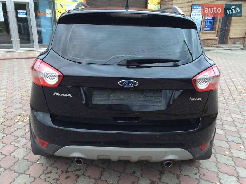Внедорожник / Кроссовер Ford Kuga 2012 в Краснограде