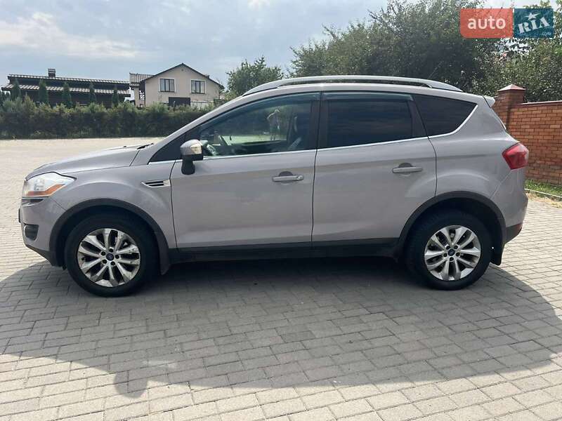 Внедорожник / Кроссовер Ford Kuga 2011 в Хмельницком фото 9 Внедорожник / Кроссовер Ford Kuga 2011 в Хмельницком