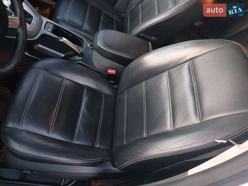 Внедорожник / Кроссовер Ford Kuga 2011 в Буче