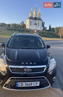 Внедорожник / Кроссовер Ford Kuga 2010 в 