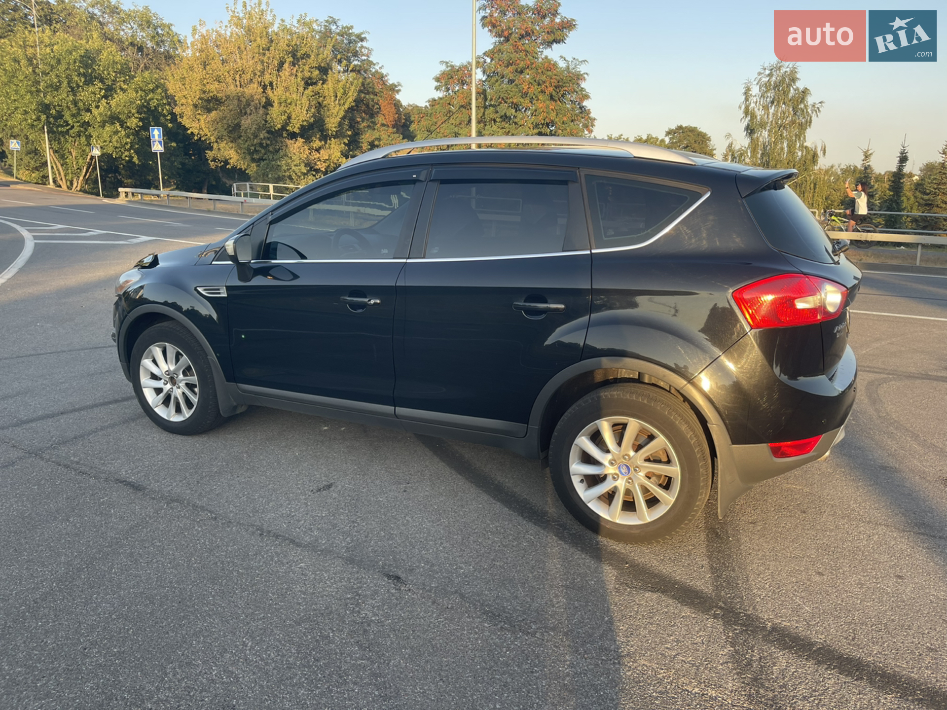 2010 Ford Kuga - мініатюра 3