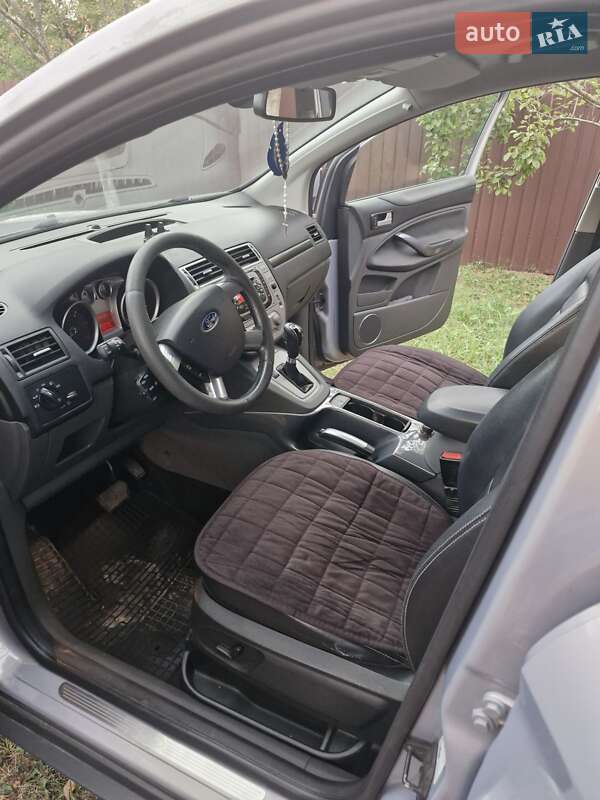 Внедорожник / Кроссовер Ford Kuga 2012 в Ивано-Франковске