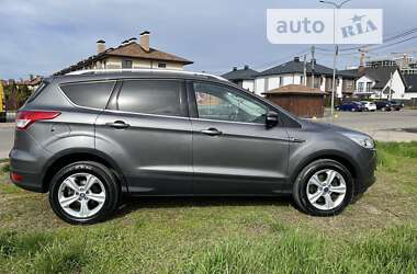 Внедорожник / Кроссовер Ford Kuga 2014 в Киеве