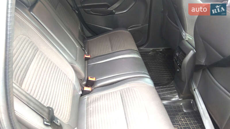 Внедорожник / Кроссовер Ford Kuga 2019 в Бершади