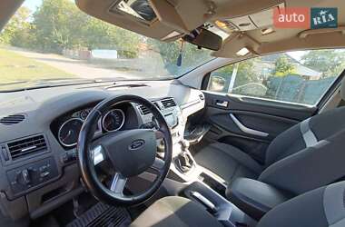 Внедорожник / Кроссовер Ford Kuga 2010 в 