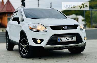 Внедорожник / Кроссовер Ford Kuga 2011 в Яремче