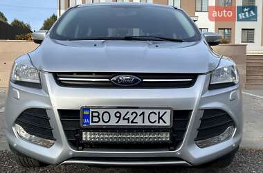 Позашляховик / Кросовер Ford Kuga 2014 в Микулинцях