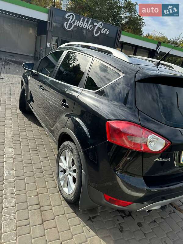 Позашляховик / Кросовер Ford Kuga 2012 в Харкові