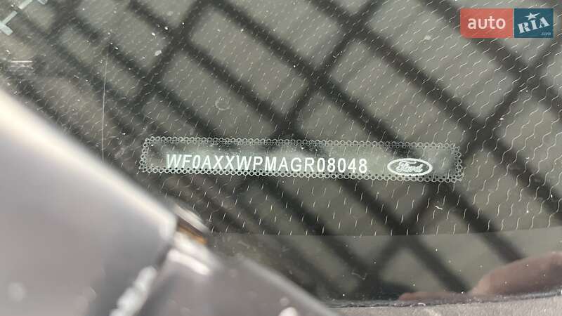 Внедорожник / Кроссовер Ford Kuga 2016 в Киеве