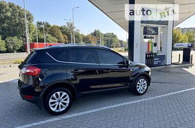 Внедорожник / Кроссовер Ford Kuga 2013 в Мариуполе