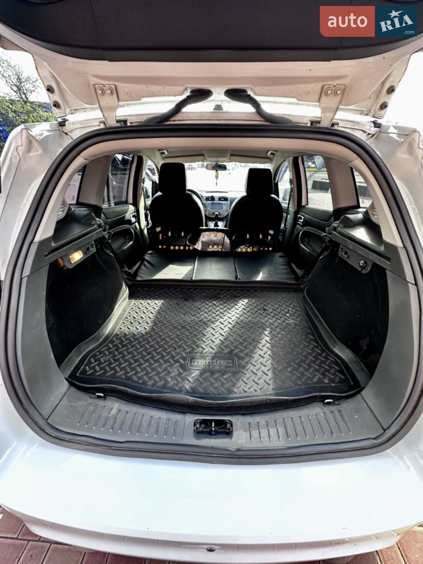 2012 Ford Kuga - мініатюра 9