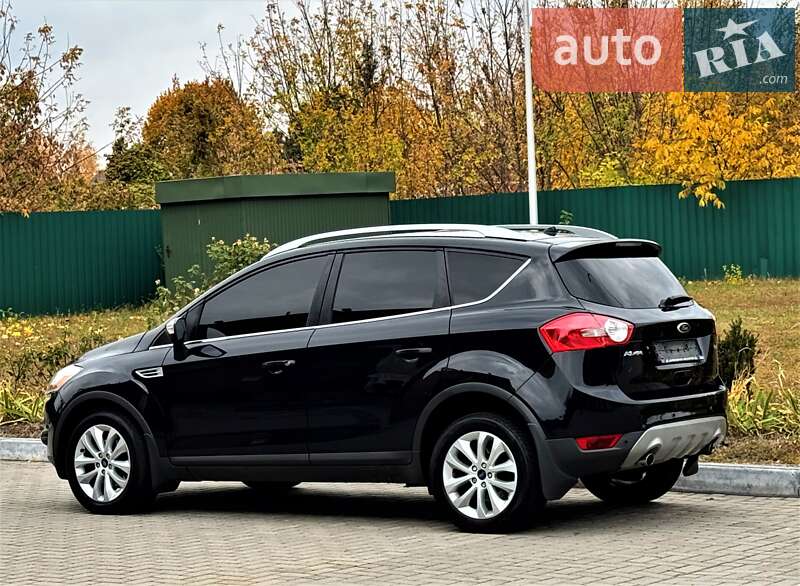 Внедорожник / Кроссовер Ford Kuga 2013 в Днепре