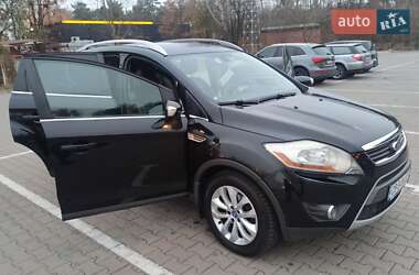 Позашляховик / Кросовер Ford Kuga 2012 в Чернігові