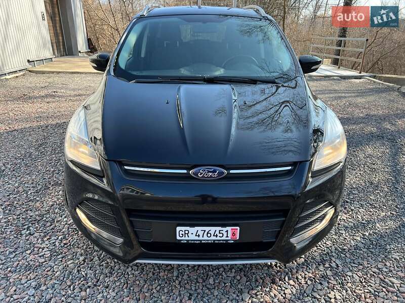 Внедорожник / Кроссовер Ford Kuga 2013 в 
