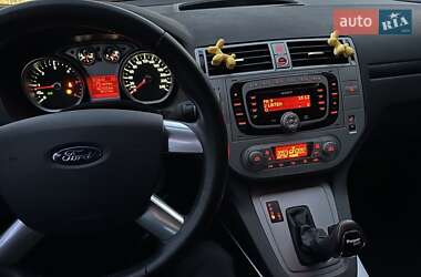 Внедорожник / Кроссовер Ford Kuga 2012 в Днепре