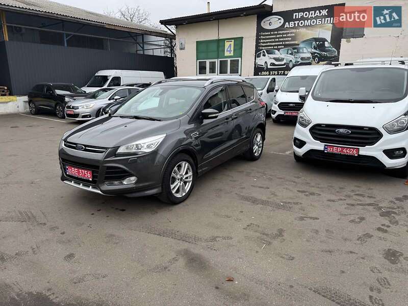 Внедорожник / Кроссовер Ford Kuga 2015 в Луцке