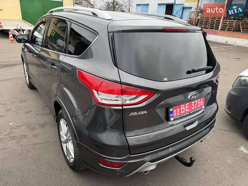 Внедорожник / Кроссовер Ford Kuga 2015 в Луцке