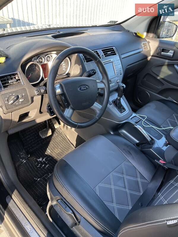 Позашляховик / Кросовер Ford Kuga 2011 в Косові фото 6 Позашляховик / Кросовер Ford Kuga 2011 в Косові